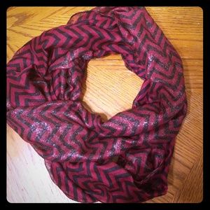 Burgundy & navy blue scarf